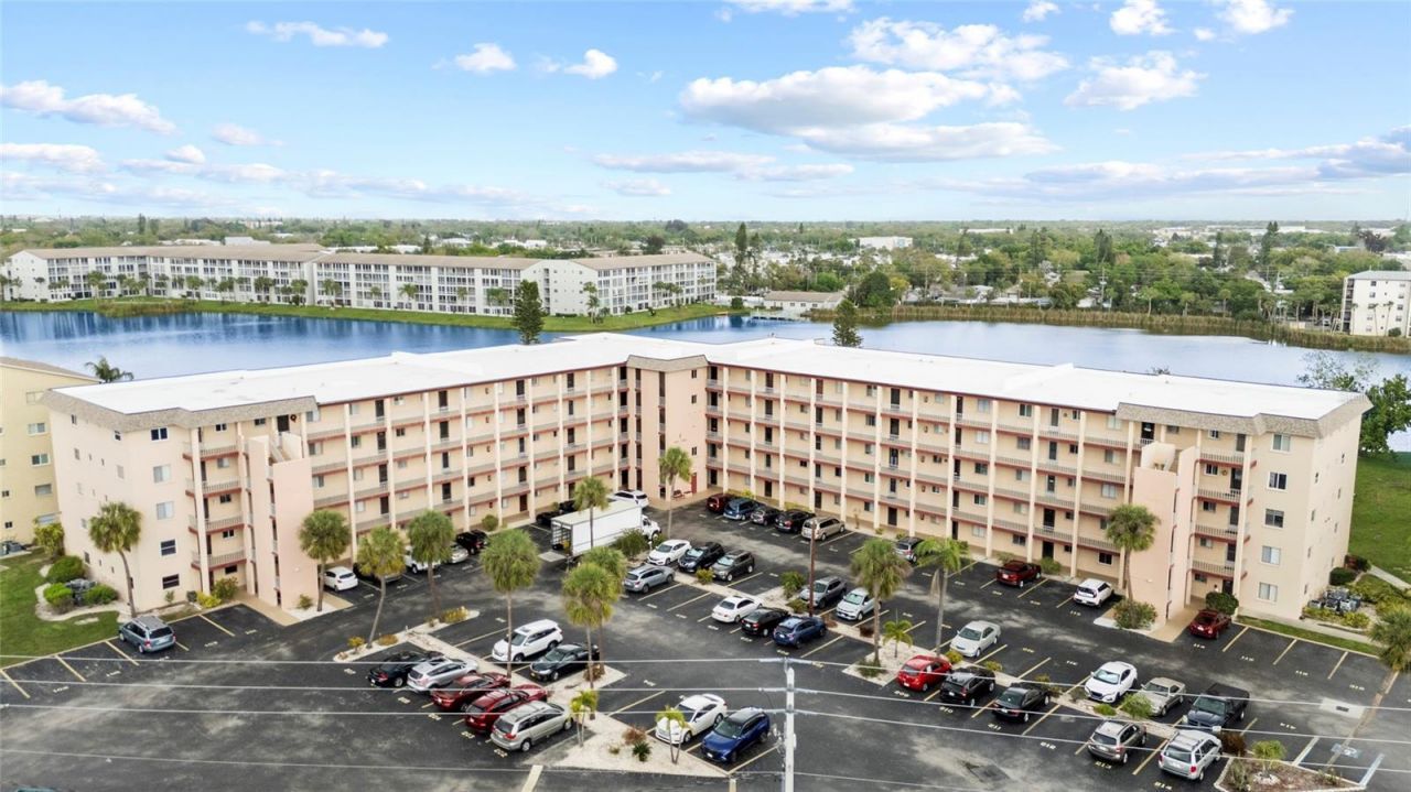3959 Lake Bayshore Drive, Unit F 412, Bradenton, FL 34205 Photo