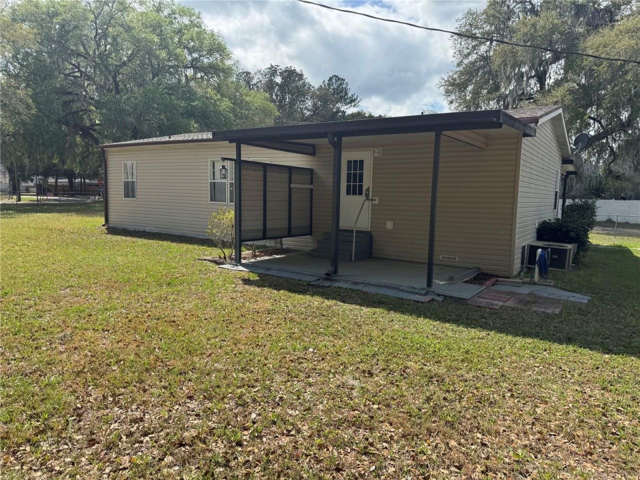 14370 NE 150th Avenue , Waldo, FL 32694 Photo