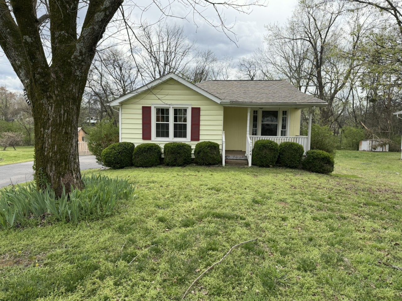 124 Ray Ave, Old Hickory, TN 37138 Main Photo