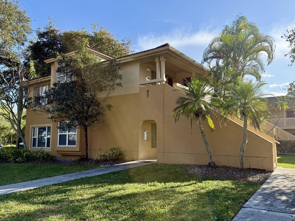 4807 Via Palm Lakes, Unit 1513, West Palm Beach, FL 33417