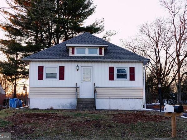 214 TRUMBAUERSVILLE ROAD, QUAKERTOWN, PA 18951