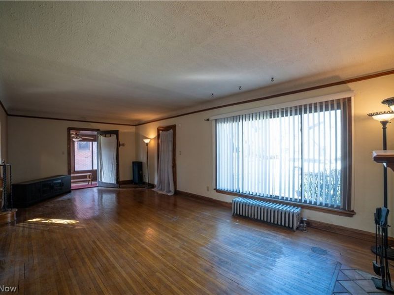 285 E 216th Street, Euclid, OH 44123 Photo 3