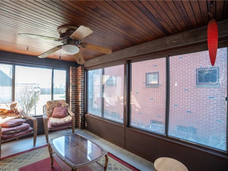 285 E 216th Street, Euclid, OH 44123 Photo 6