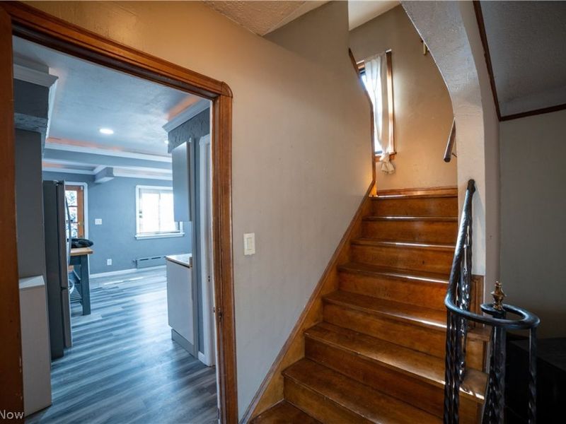 285 E 216th Street, Euclid, OH 44123 Photo 7