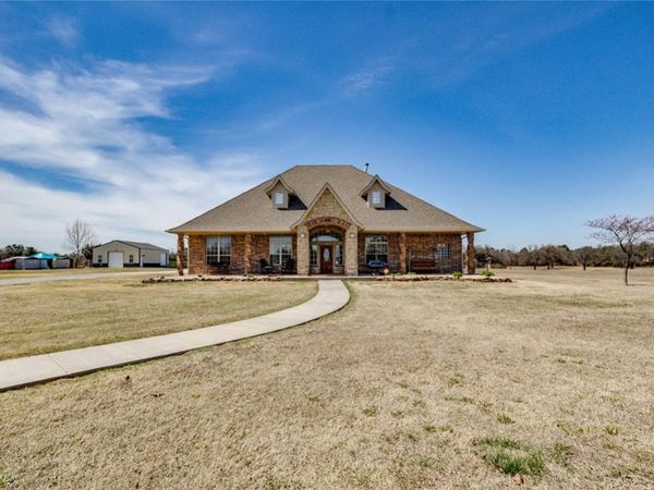 2375 Bingham Drive, Choctaw, OK 73020