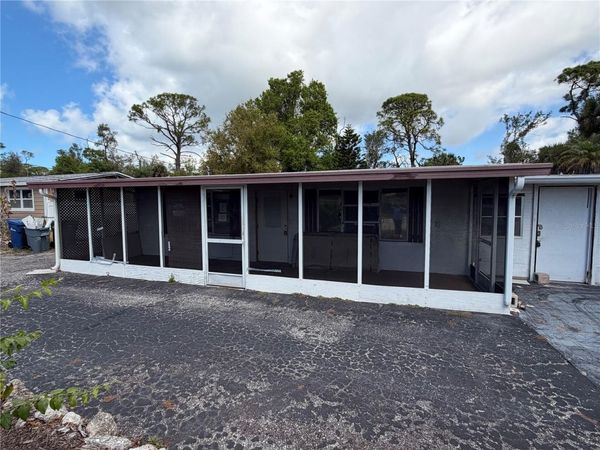 222 W WENTWORTH STREET , ENGLEWOOD, FL 34223