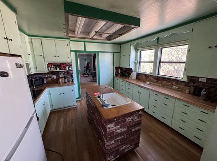 418 Birch Street, Westwood, CA 96137 Photo