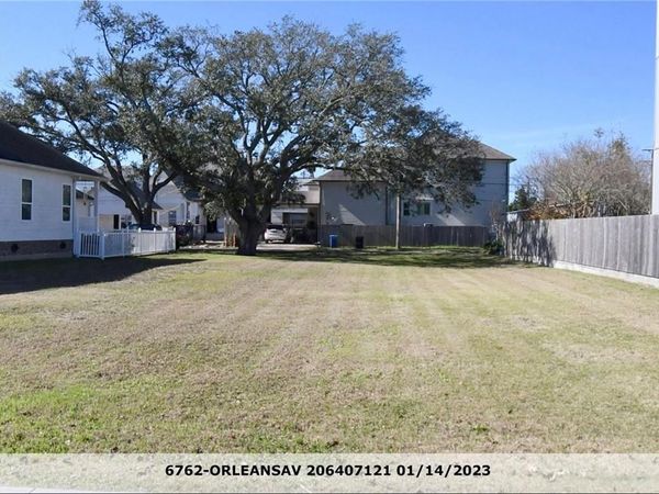 6762 ORLEANS Avenue, New Orleans, LA 70124