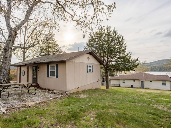 47 Misty Den Dr Reeds Spring Mo Drive, Reeds Spring, MO 65737