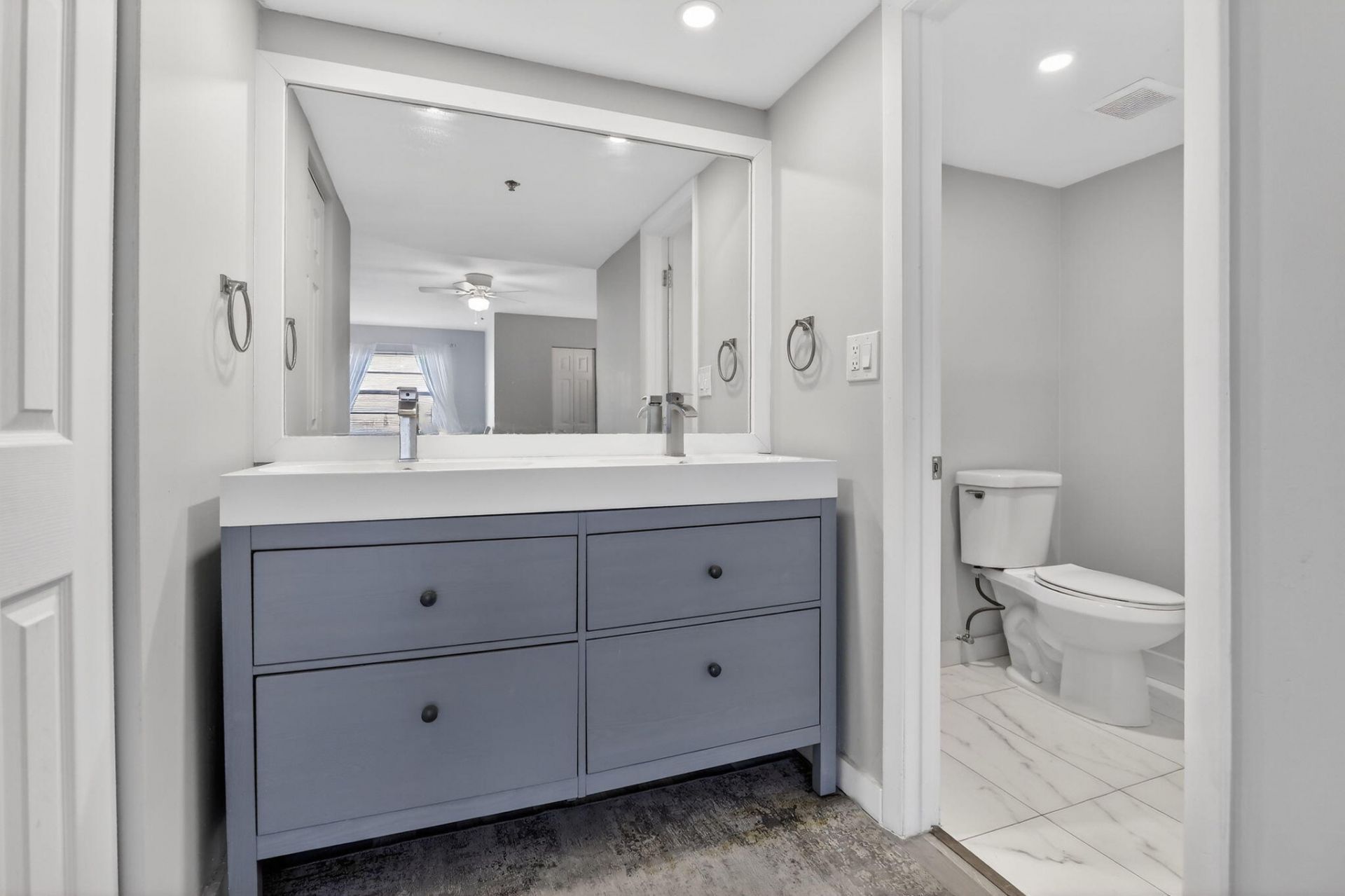 3910 Inverrary Boulevard, Unit 802b, Lauderhill, FL 33319 Photo