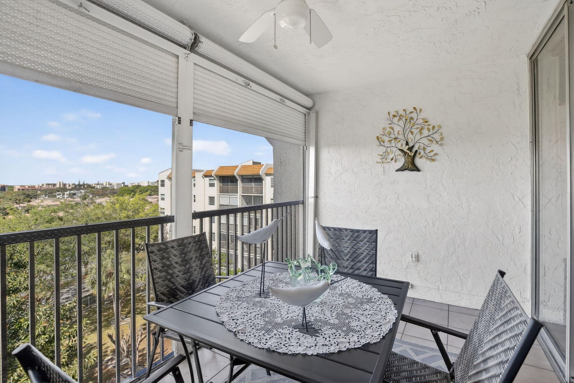 3910 Inverrary Boulevard, Unit 802-b, Lauderhill, FL 33319 Photo