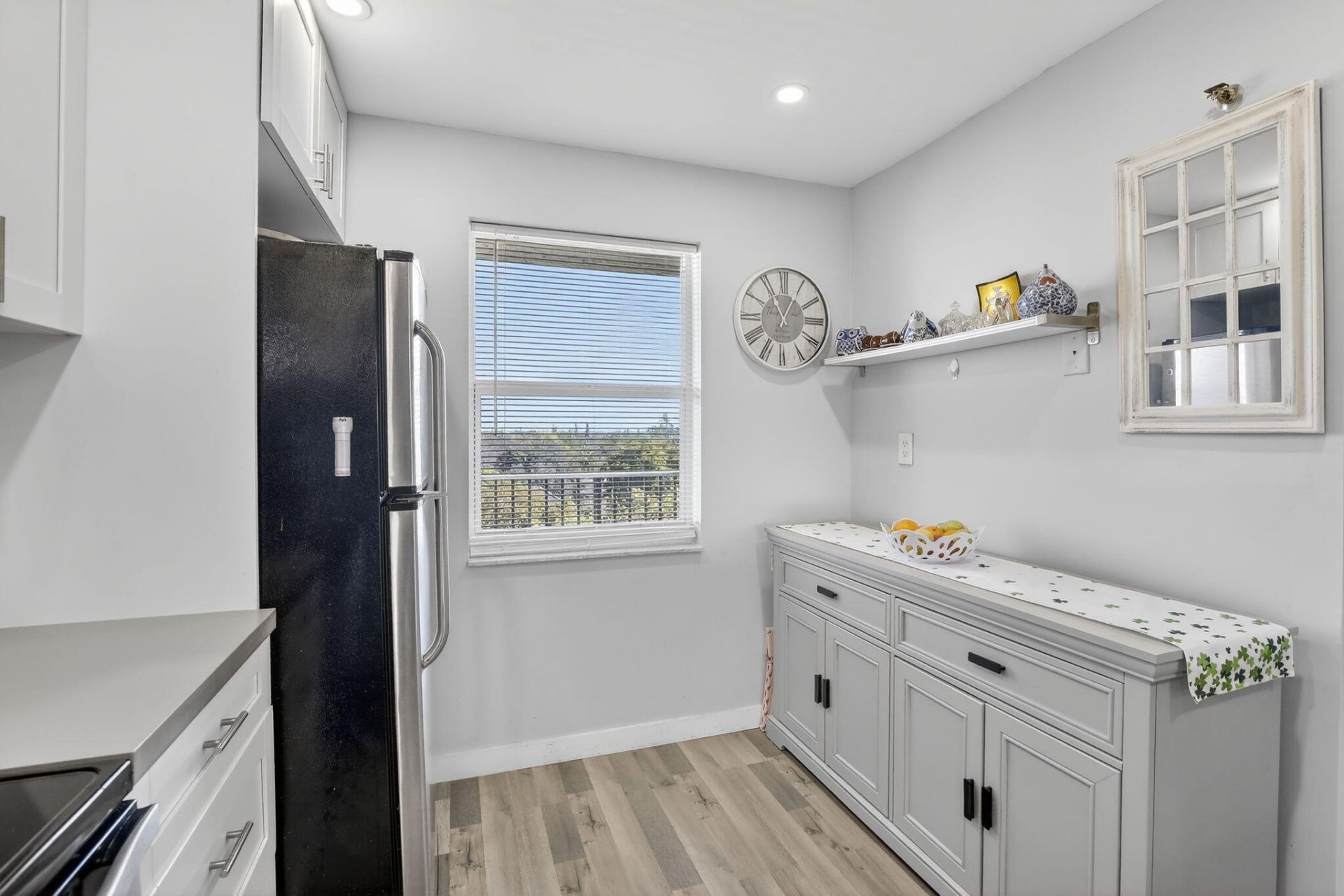 3910 Inverrary Boulevard, Unit 802b, Lauderhill, FL 33319 Photo