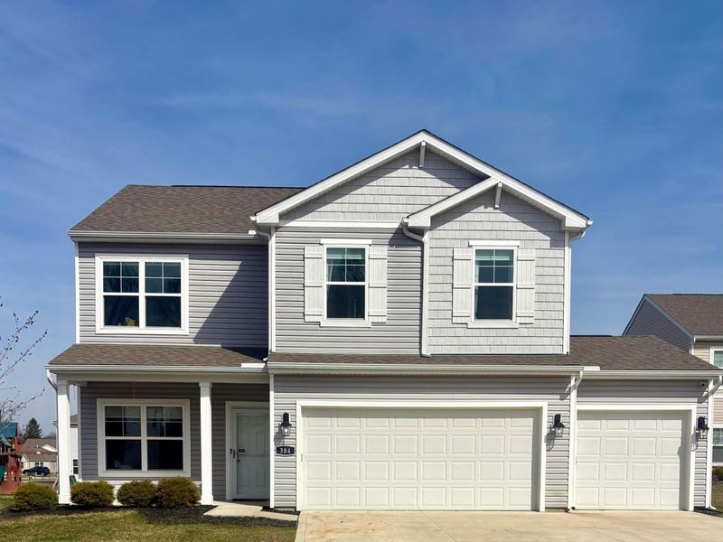 384 Kells Court E, Newark, OH 43055 Photo 1