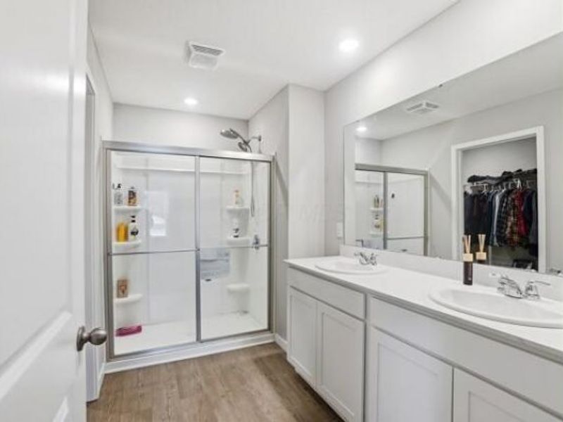 384 Kells Court E, Newark, OH 43055 Photo 17