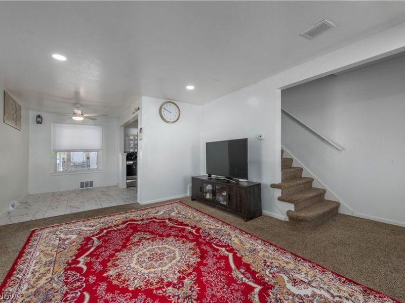 14101 Rainbow Avenue, Cleveland, OH 44111 Photo 6