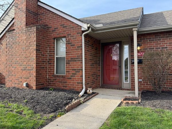 3672 Charlemonte Way , Unit 1, Canal Winchester, OH 43110