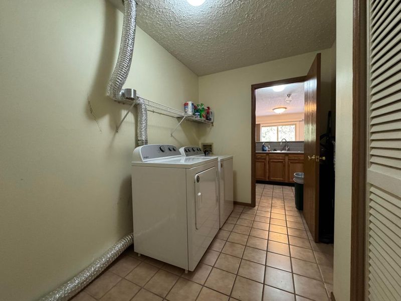 3672 Charlemonte Way, Unit 1, Canal Winchester, OH 43110 Photo 10