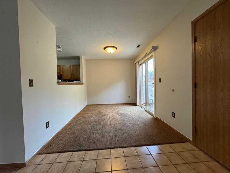 3672 Charlemonte Way, Unit 1, Canal Winchester, OH 43110 Photo 7