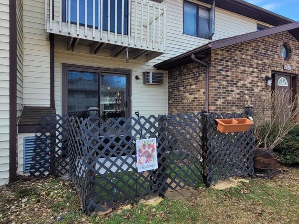 2850 Cimarron Trail, Unit 1, Madison, WI 53719