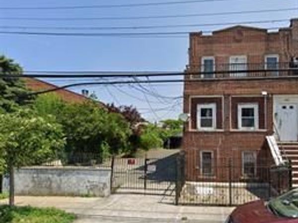 717 E 226 Street , Bronx, NY 10466