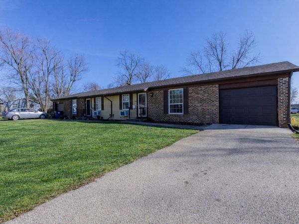 824 W Marquette Street , Princeton, IL 61356