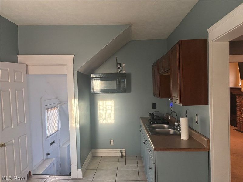 3703 W 134th Street, Cleveland, OH 44111 Photo 11