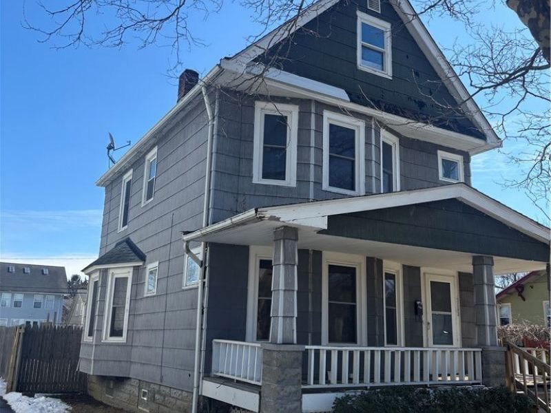 3703 W 134th Street, Cleveland, OH 44111 Photo 3