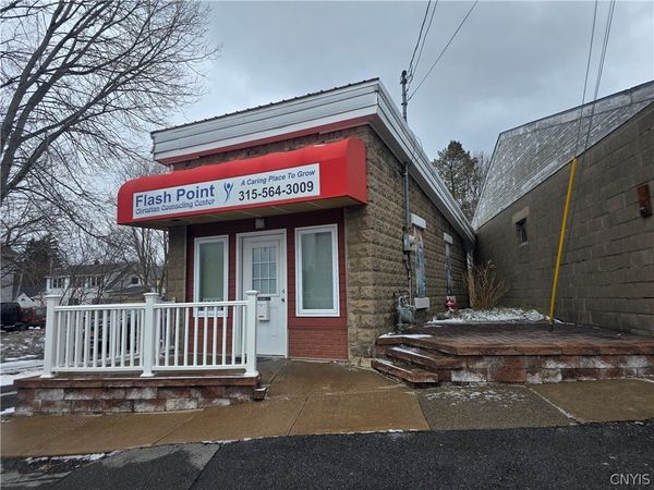 1088 Auburn Street, Hannibal, NY 13074