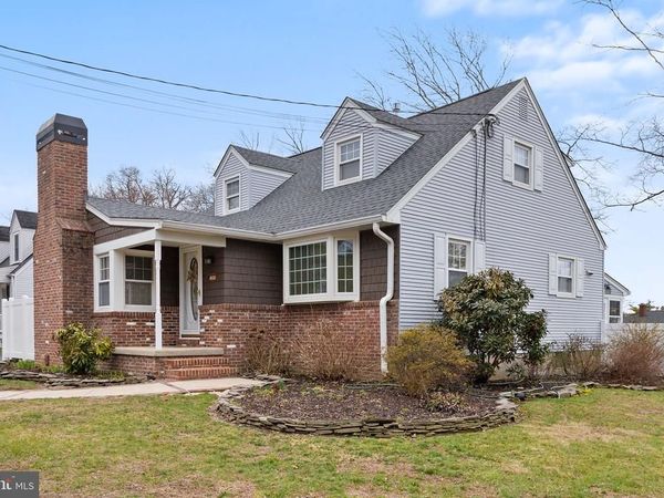 209 PRINCETON AVENUE, HAMILTON, NJ 08619