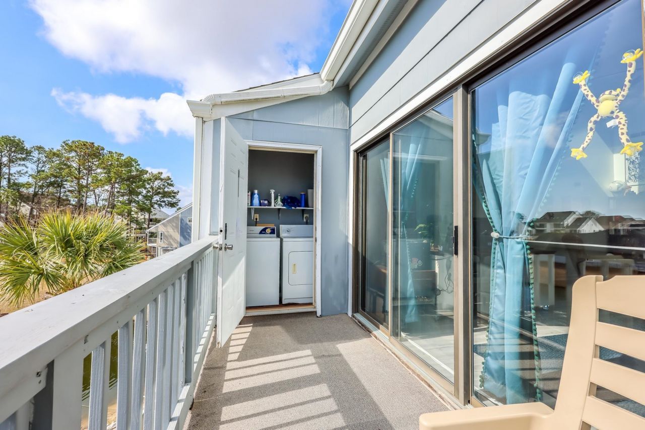 1891 Colony Dr. Photo 13