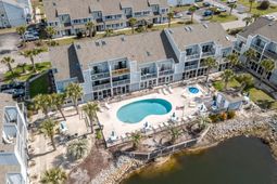 1891 Colony Dr. photo 4