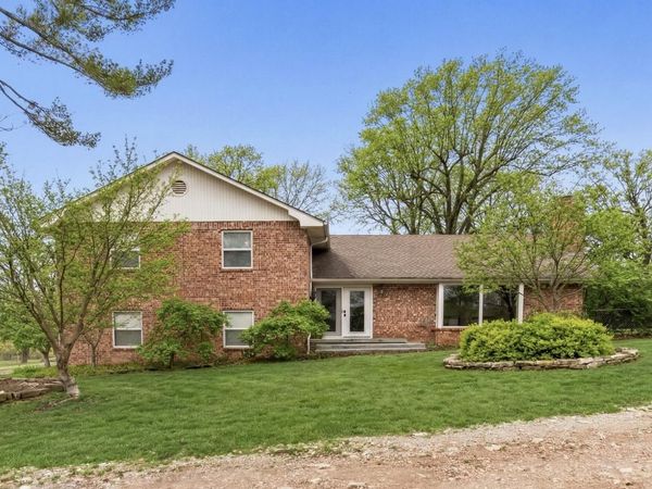 33239 Thompson Road, Afton, OK 74331