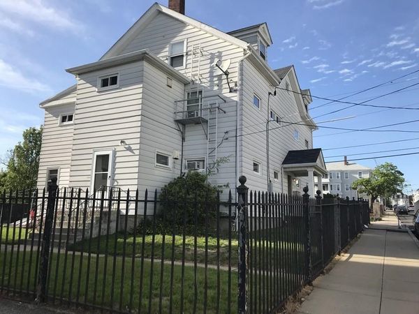 889 Pine, Unit 3, Fall River, MA 02720