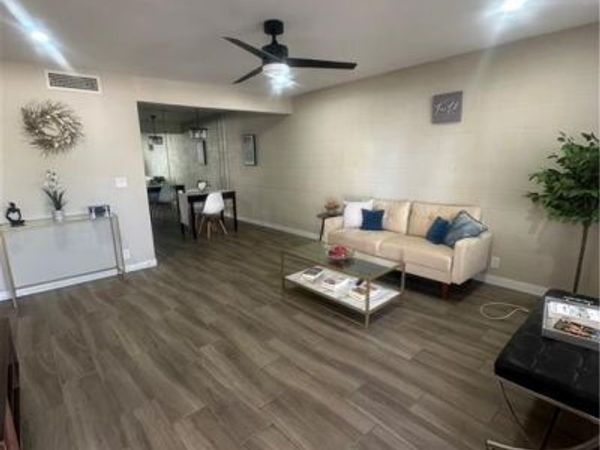 575 S Royal Crest Circle , Unit 5, Las Vegas, NV 89169