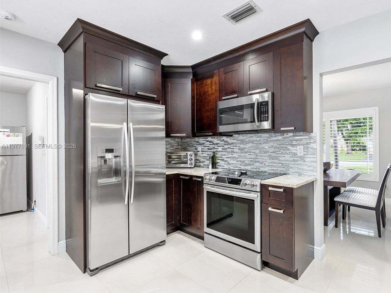 5620 SW 9th St, Plantation, FL 33317 Photo