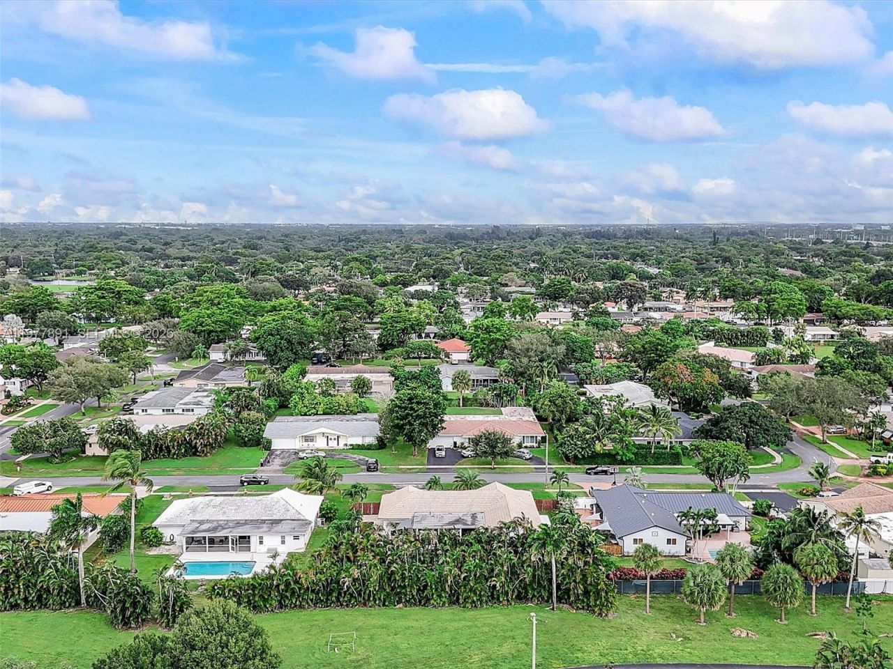 5620 SW 9th St, Plantation, FL 33317 Photo