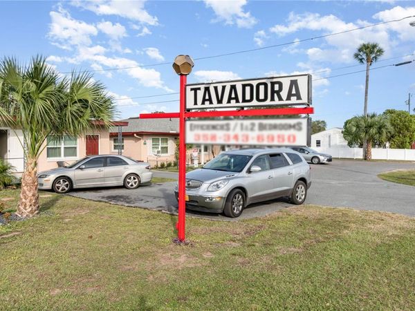 1401 E ALFRED STREET , Unit 4, TAVARES, FL 32778