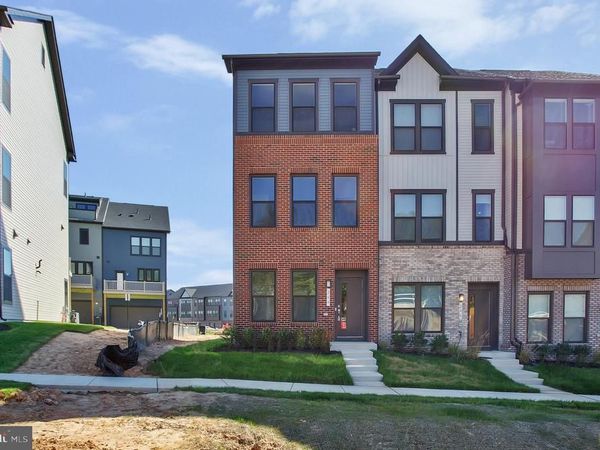 244 MAINSTREAM DRIVE , LAUREL, MD 20724