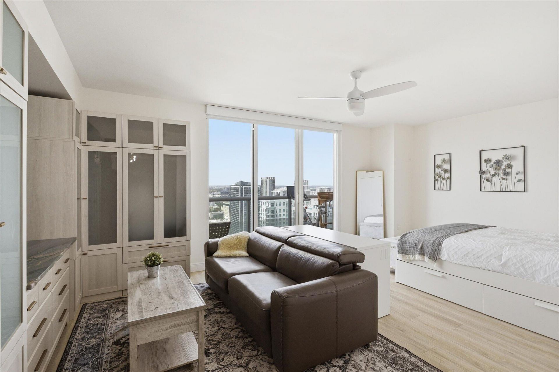 50 Biscayne Boulevard, Unit 4603, Miami, FL 33132 Photo