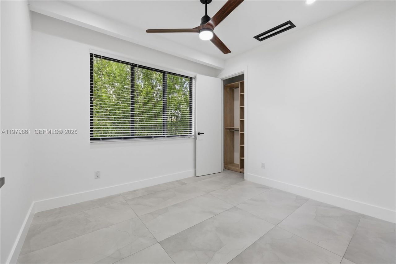 609 NE 8th Ave , Unit B, Fort Lauderdale, FL 33304 Photo