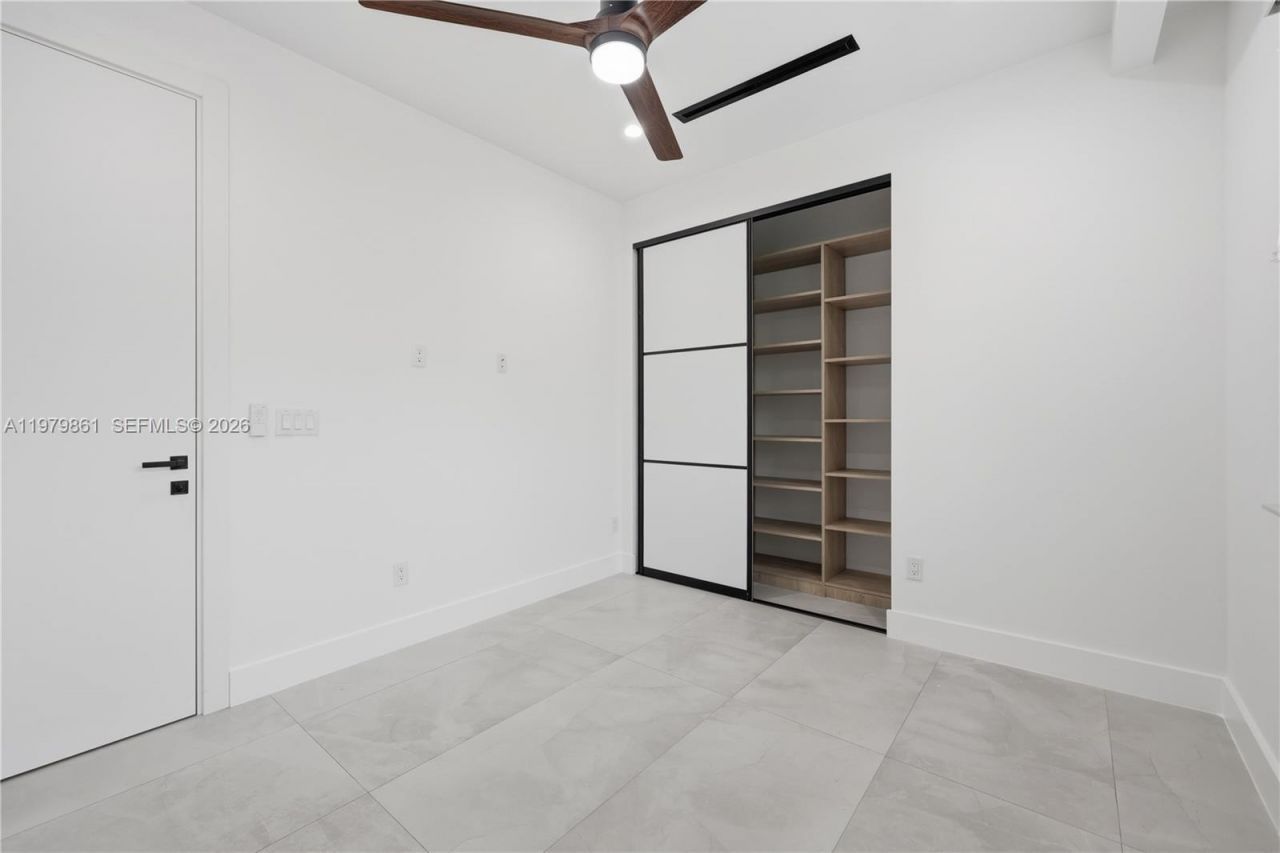 609 NE 8th Ave, Unit B, Fort Lauderdale, FL 33304 Photo