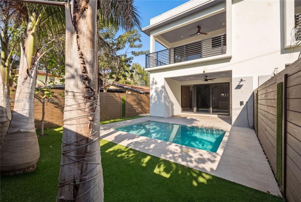 609 NE 8th Ave , Unit B, Fort Lauderdale, FL 33304 Photo