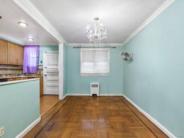 3241 Colden Avenue, Bronx, NY 10469