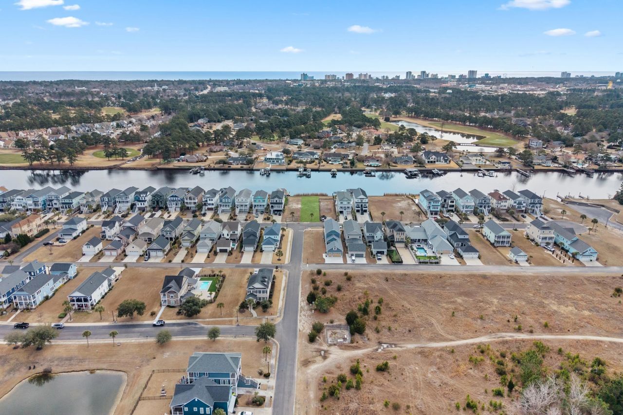 200 West Palms Dr.  Photo 17