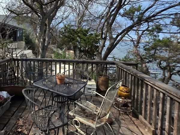 802 Rock Harbor Court, Granbury, TX 76048