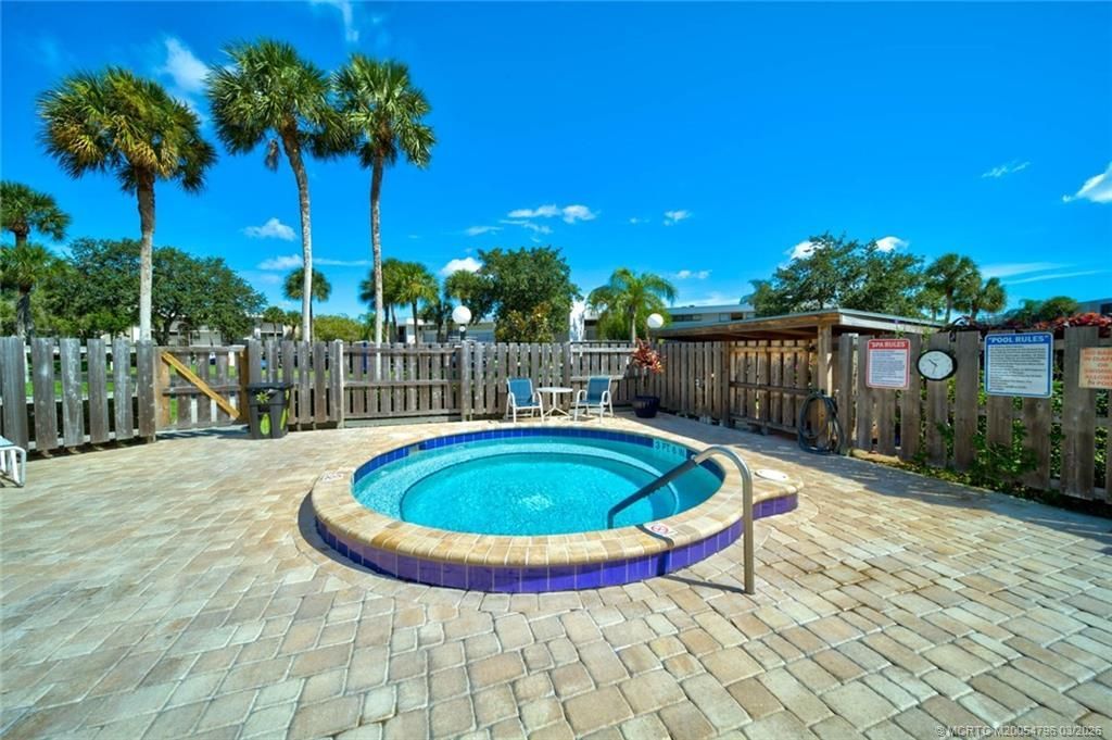 1950 SW Palm City Road, Unit 14-305, Stuart, FL 34994 Photo