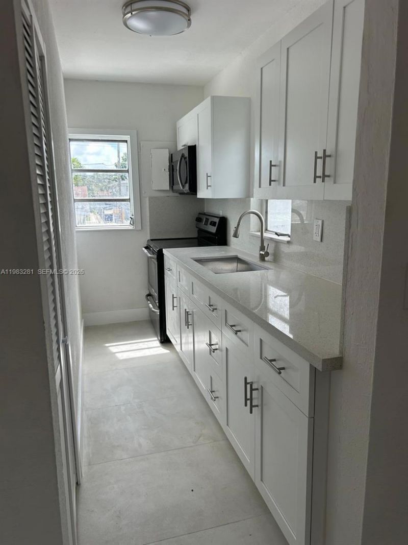 2908 NW 14 Ct, Unit 1, Miami, FL 33142 Photo