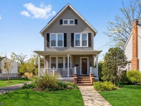 6 Myrtle Ave, Madison, NJ 07940