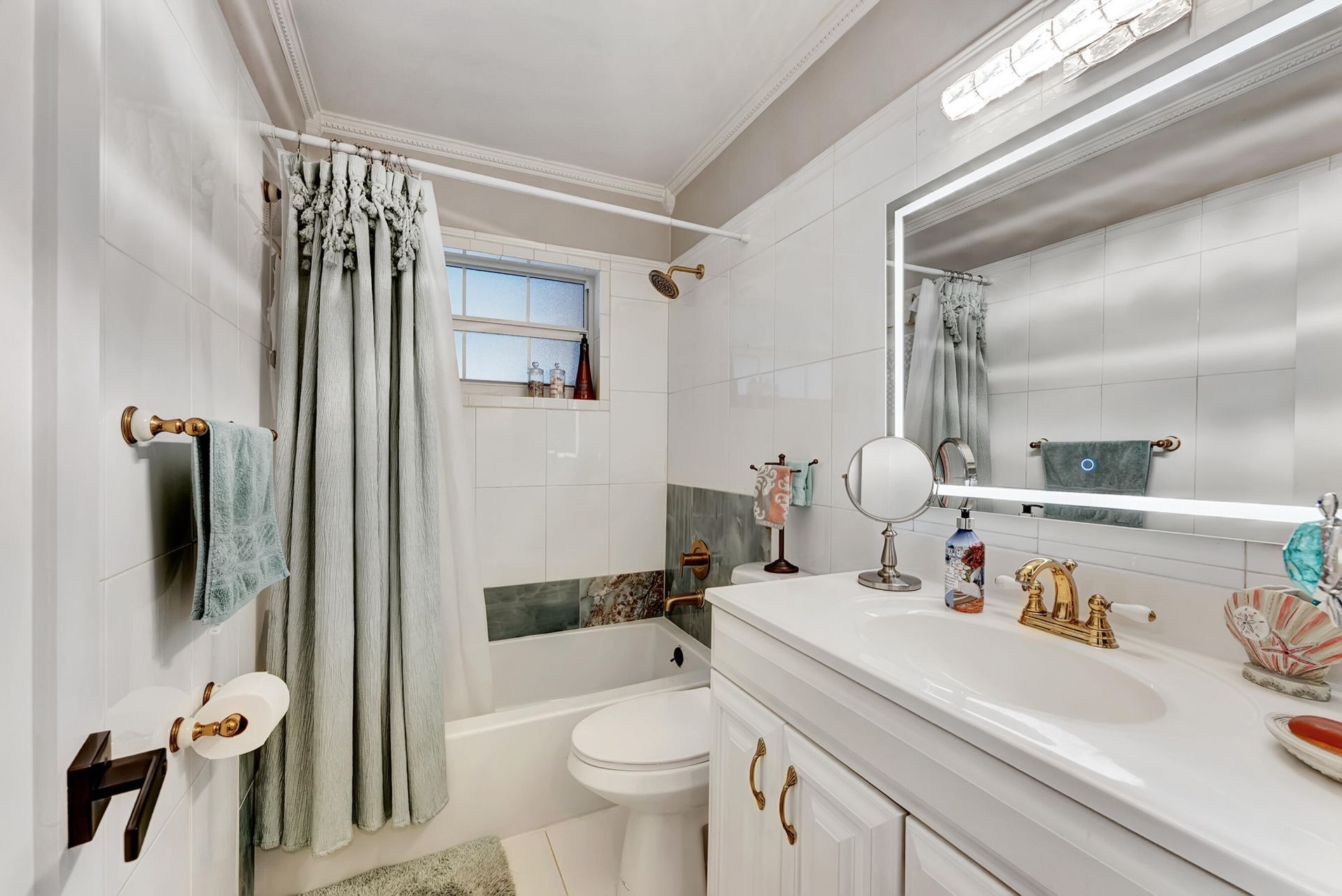 661 Eagle Circle, Delray Beach, FL 33444 Photo