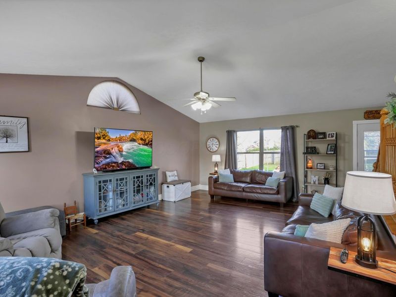 8553 Bivouac Place, Galloway, OH 43119 Photo 11